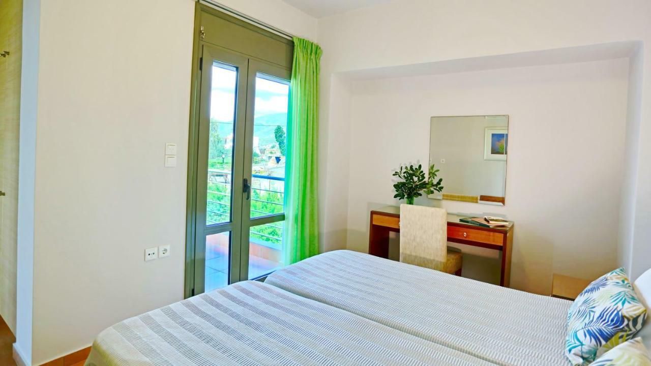 Erodios Hotel Kárystos Eksteriør bilde